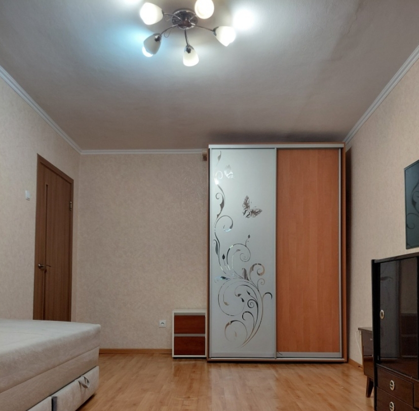 продажа однокомнатной квартиры номер A-174482 в Киевском районе, фото номер 4